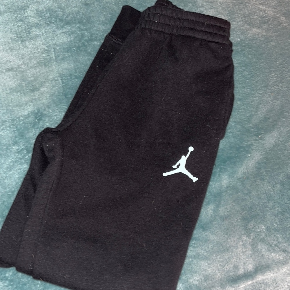 Jordans joggers